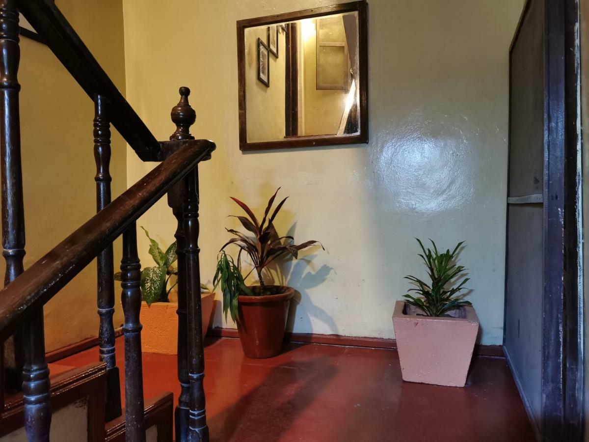 Crown Hotel Zanzibar Bagian luar foto