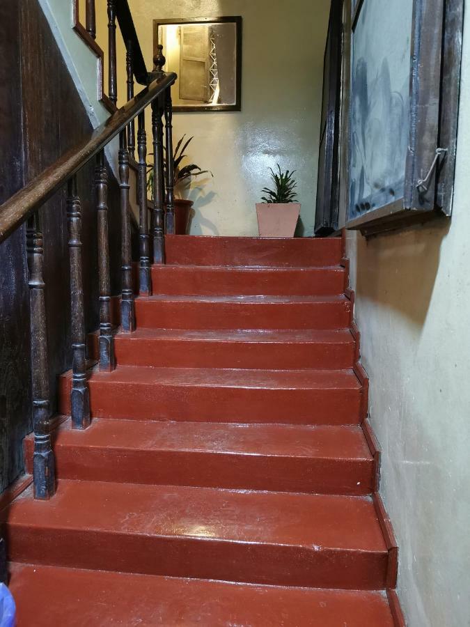 Crown Hotel Zanzibar Bagian luar foto